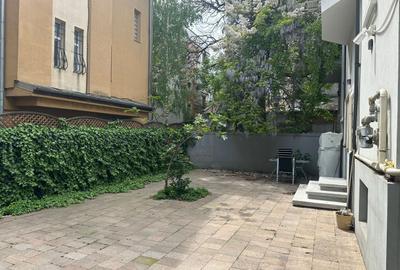Casă cu 12 camere cu Canalizare în Cotroceni - 33