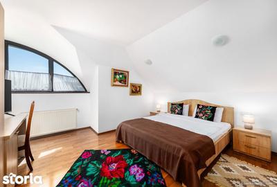 Casă cu 5 camere cu Teren 1300 Mp în Central - 5