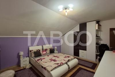 Apartament cu 3 camere decomandat, mobilat în Calea Poplăcii