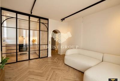 Apartament cu 3 camere decomandat, mobilat în Unirii