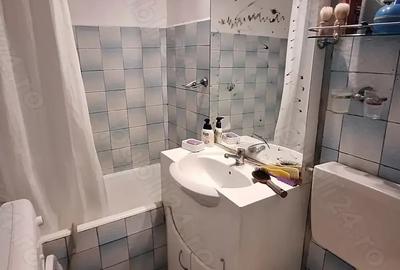 Apartament cu 3 camere semidecomandat în Central - 4