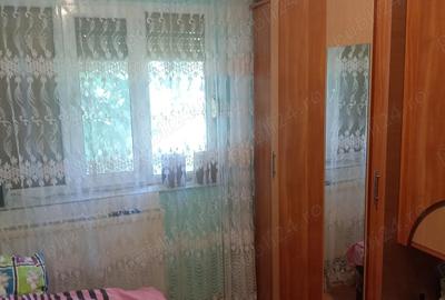 Inchiriez apartament 3camere sau 2camere din 3