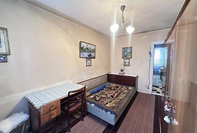 Apartament cu 3 camere semidecomandat în Berceni - 11