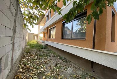 Casa de vanzare P+1+Mansarda Sector 3 - 5