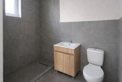 Casă cu 4 camere cu Canalizare în Aleea Carpați - 1