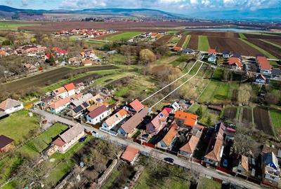 Casă individuală cu 6 camere în Arcuș