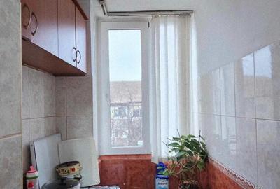 Ap 1 cam de vanzare str Cazaban, cart. Iosia - 13