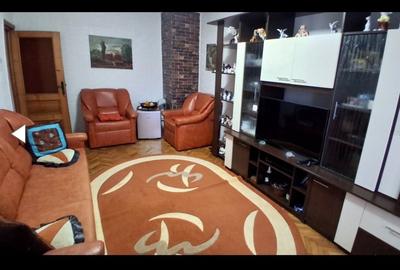 Apartament cu 4 camere decomandat în Păcurari - 6