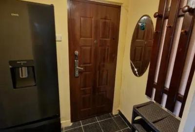 Apartament cu 2 camere semidecomandat în Florilor - 2