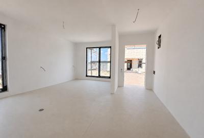 Duplex cu 3 camere cu Canalizare în Clinceni - 1