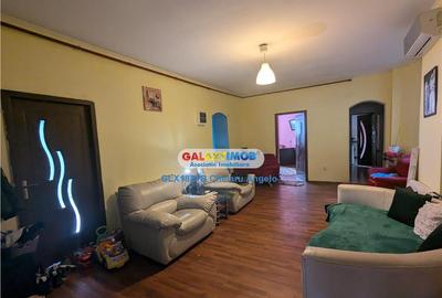 Calea Calarasilor,tot etaj 1/ 1, suprafata 200 mp,garaj,curt - 4