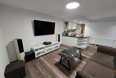 Apartament cu 3 camere semidecomandat în Schei - 15