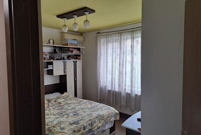 Apartament cu 3 camere semidecomandat în Aleea Trandafirilor - 6
