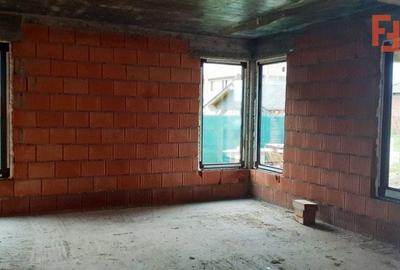 Casă individuală cu 7 camere cu Teren 600 Mp în Moșnița Nouă - 3