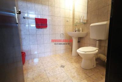 Casă individuală cu 5 camere cu Teren 350 Mp în 1 Decembrie 1918 - 18