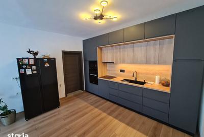 Casă cu 5 camere decomandat cu Teren 1439 Mp în Central - 5