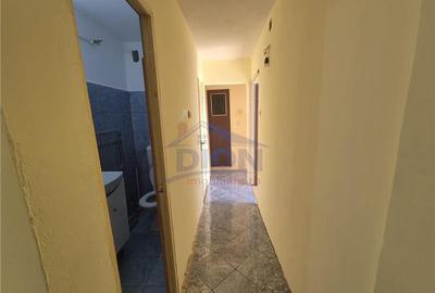 Apartament cu 3 camere decomandat în Berceni - 7