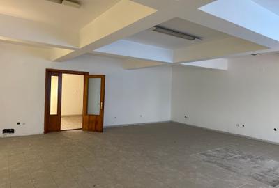 Vând spațiu comercial de birouri, producție și depozitare - 13