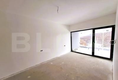 Casă cu 5 camere cu Teren 400 Mp în Central - 4