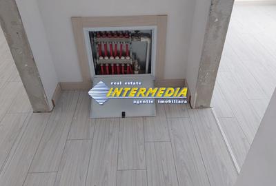 Casă individuală cu 4 camere cu Canalizare în Cetate - 2