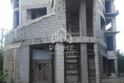 Spațiu comercial, de 2,200 mp, în Cetate