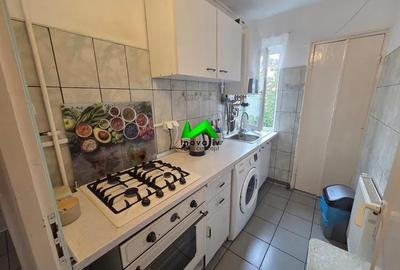 Apartament de vanzare 3 camere zona Vasile Aaron - 5
