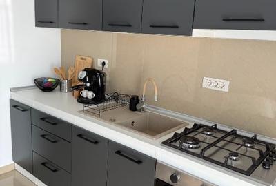 Inchriez apartament 2 camere Mamaia - 8