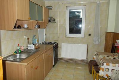Apartament cu 2 camere decomandat în Bălcescu - 2