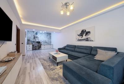Apartament cu 2 camere decomandat în Tractorul - 2