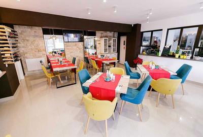 Spațiu comercial, de 130 mp, în Bună Ziua - 5