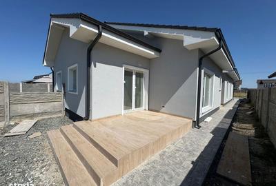 Casă cu 3 camere cu Teren 340 Mp în Moșnița Nouă - 3