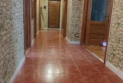 Apartament cu 4 camere decomandat, mobilat în ICIL - 1