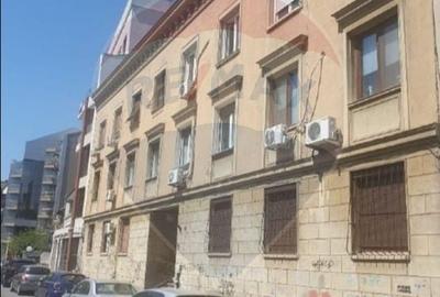Apartament cu 3 camere decomandat în Dorobanți - 1