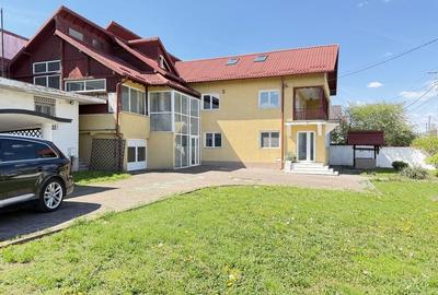 Casă cu 4 camere cu Teren 1128 Mp în Central