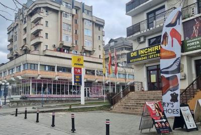 Spațiu comercial, de 410 mp, în Central - 1