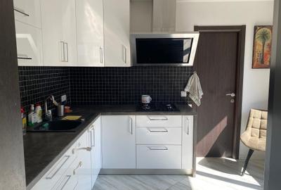 Duplex 4 camere+living, zona Piata 1 Mai, sp 180 mp, curte cu parcare - 5