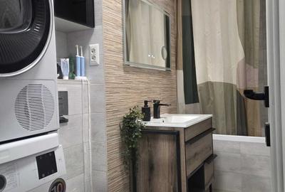 Apartament cu 3 camere decomandat în Central - 3
