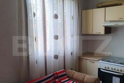 Casă cu 4 camere cu Teren 1500 Mp în Cornu - 6