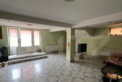 Casa individuala 350 mp, uz comercial, zona micro 17 - 10