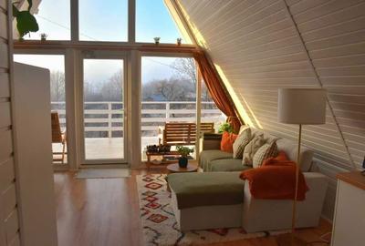 Casă cu 3 camere cu Teren 900 Mp în Central - 1