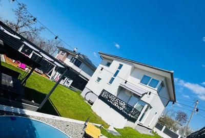 Casă cu 4 camere în Jucu - 2