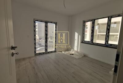 Apartament cu 3 camere semidecomandat în Bucium - 2