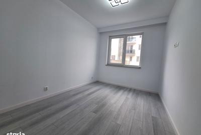 Apartament cu 3 camere semidecomandat în Central - 3