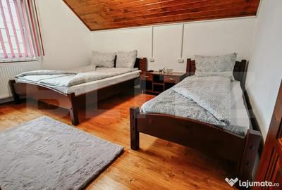 Casă cu 4 camere cu Teren 4500 Mp în Central - 7