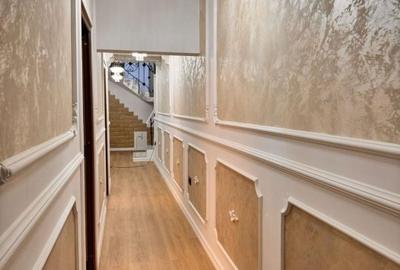 Apartament cu 3 camere semidecomandat, mobilat în Batistei