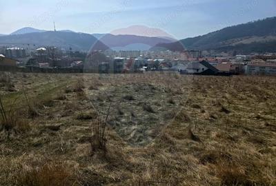 Teren de 2606 mp, în Calea Romanului - 1