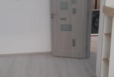 Apartament cu 2 camere decomandat în Galata - 3