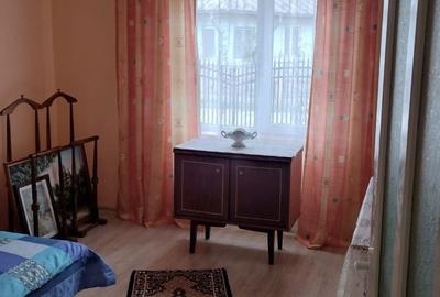 Casă cu 4 camere în Dăscălești - 4