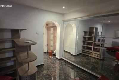 Apartament cu 3 camere decomandat în Micro 6 - 5