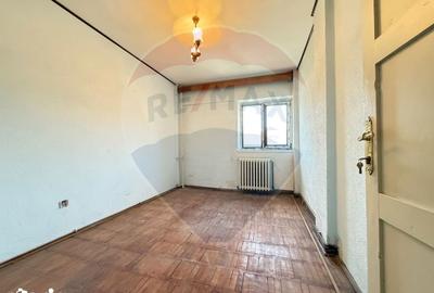 Apartament cu 3 camere semidecomandat în Ultracentral - 10